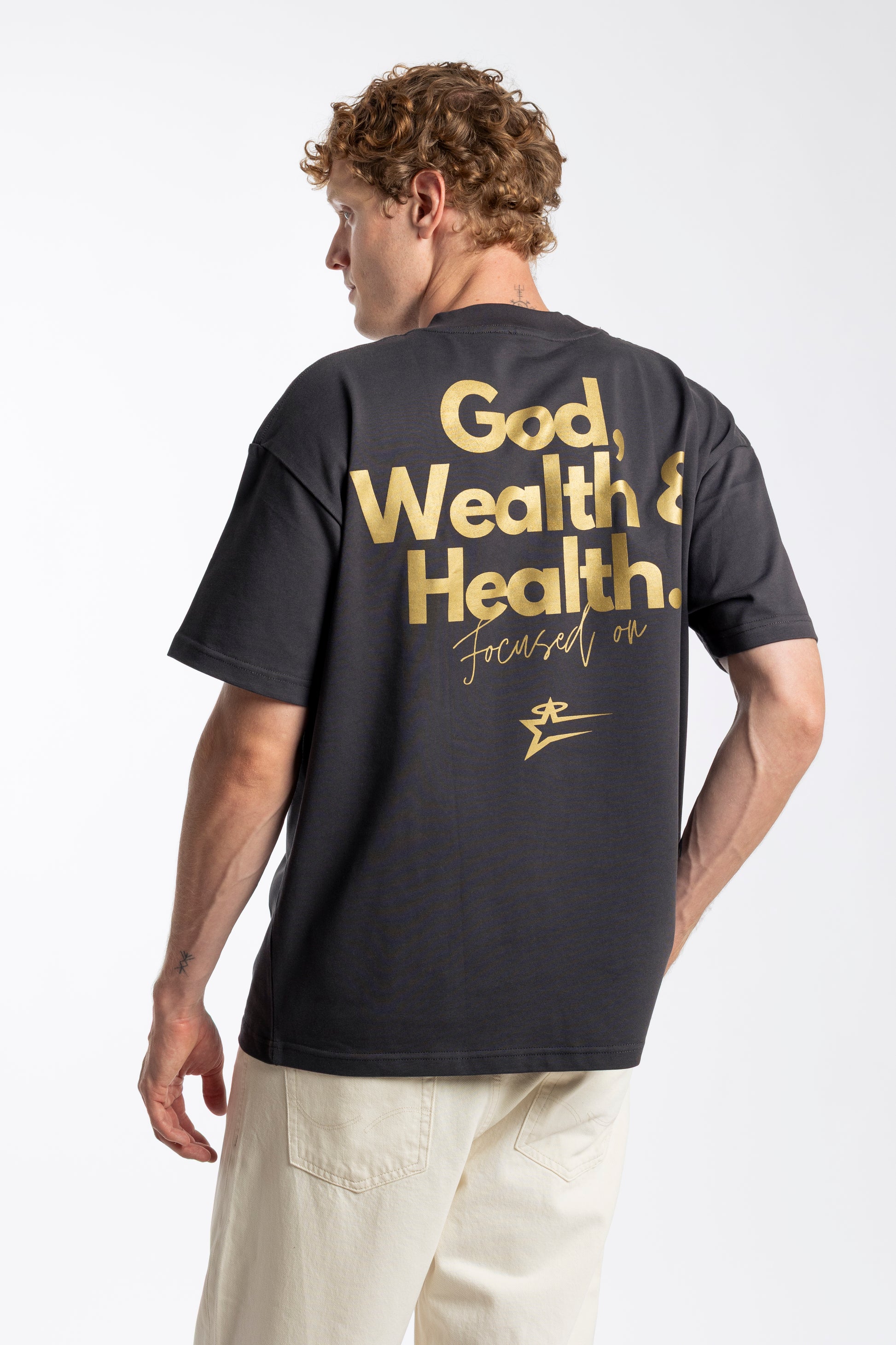 Enfocado en DIOS, RIQUEZA Y SALUD "God, Wealth & Health"